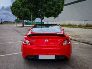 HYUNDAI genesis