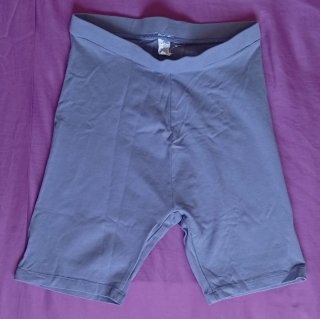 Lote de 2 leggins cortos.