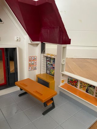 Playmobil Colegio en excelente estado.