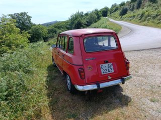 Renault 4 E-TECH 1994