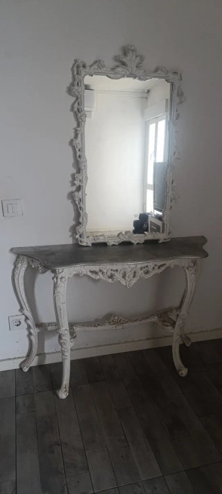Cómoda Rococó auténtica