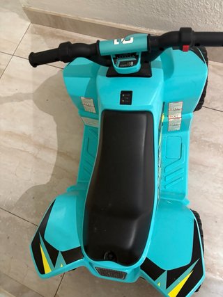 Quad elettrico per bambini blu