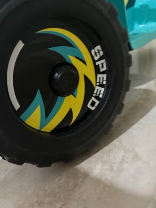 Quad elettrico per bambini blu