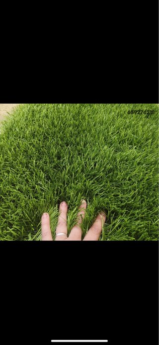 Erba artificiale riciclata ESPINELA AZZURRO