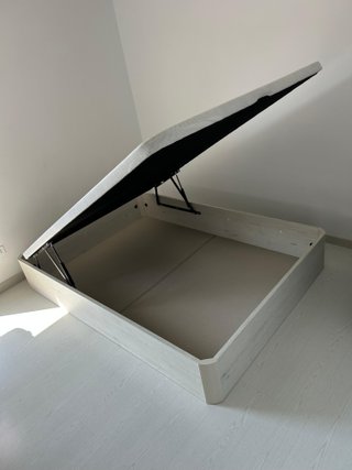 Cama canapé y colchón