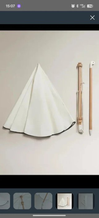 Ombrellone Zara Home bianco e in legno