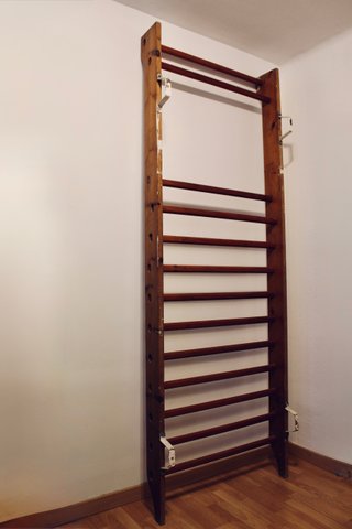 Espaldera de gimnasio de madera maciza