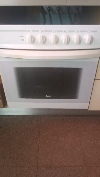 Horno Teka Eléctrico (No enciende)