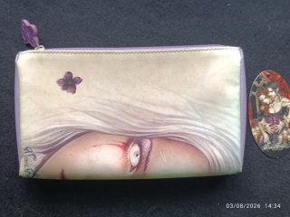 Estuche Neceser Victoria Francés Oficial ENRI 2010