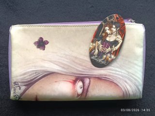 Estuche Neceser Victoria Francés Oficial ENRI 2010