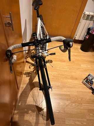 Bicicleta Gravel/Ciclocross WEIGH Blanca