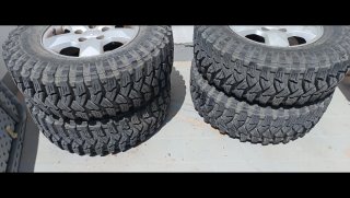 Neumáticos Off Road 4x4  235/70/16. (No se envían)