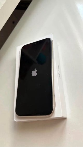 iPhone 11 128 GB Bianco