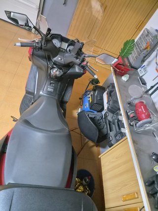 Kymco Superdink 350i Maxi Scooter