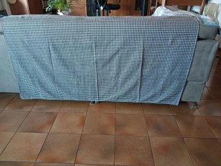 Tovaglia con sei tovaglioli