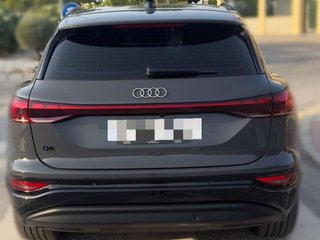 AUDI q6 e-tron