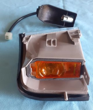 Piloto intermitente delantero izquierdo Fiat Uno 2