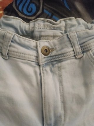 Pantalón corto vaquero skinny azul