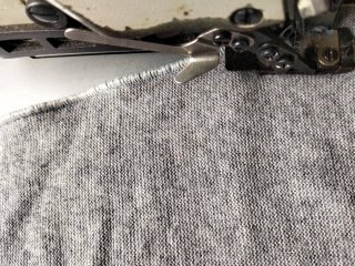 Máquina Overlock Brother Japonesa