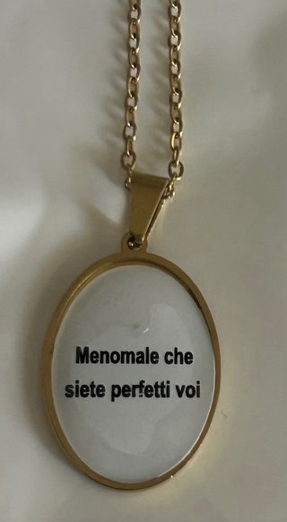 Collana lunga con scritta