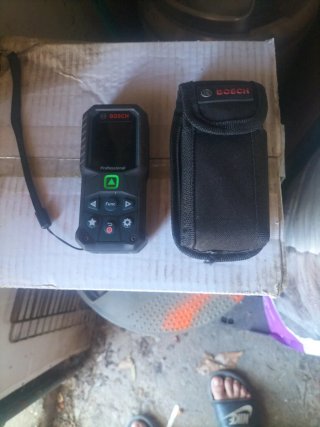 Misuratore laser professionale Bosch
