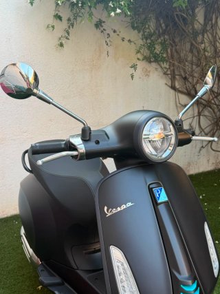 Vespa Primavera 50cc Negra