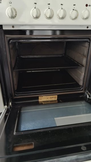Conjunto vitrocerámica y horno Edesa