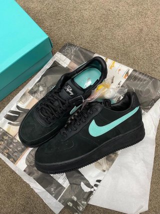 Nike Air Force 1 Tiffany Black Talla 42.5