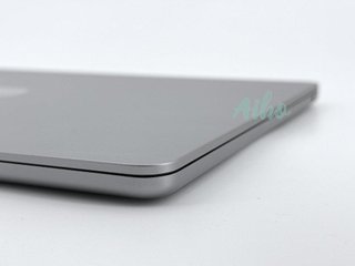 MacBook Air 13" (2022) Apple M2 8 CPU/8 GPU núcleos - SSD 256GB - RAM 16GB - Gris Espacial