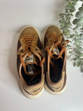 Zapatillas Munich marrones