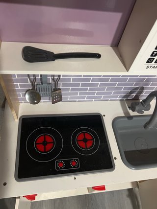 Cocina de juguete con accesorios