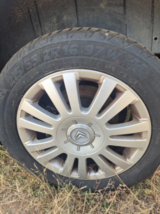 Llantas Citroën 16R 215/55 ZR16 97W