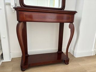 Mueble de entrada de caoba con espejo