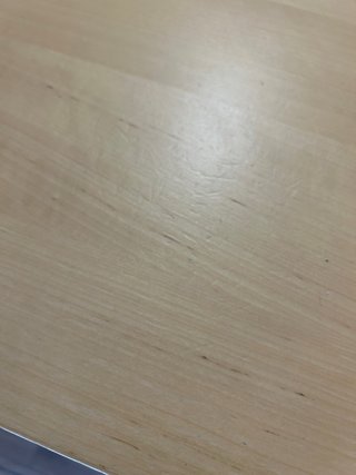 Mesa extensible madera + 4 sillas blancas