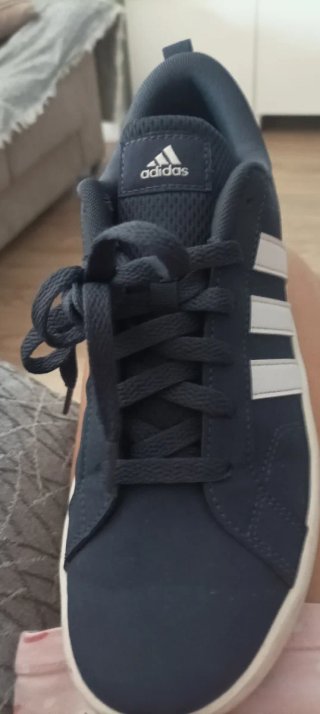 Deportivas Adidas Azul Marino y Blanco