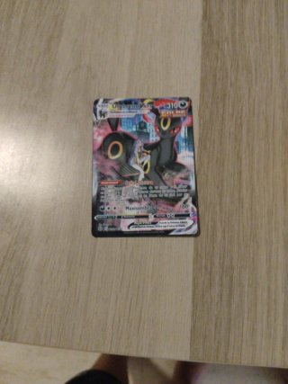 Carta Pokémon Umbreon VMAX 310 HP