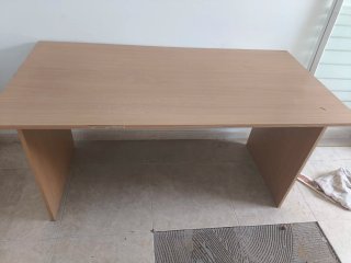 3 Scrivanie in legno