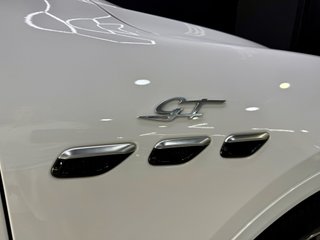 Maserati GRECALE GT 300cv