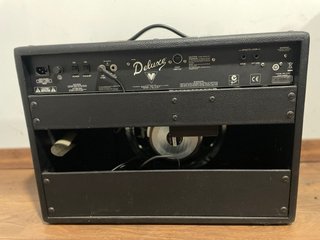 Amplificador Fender Deluxe