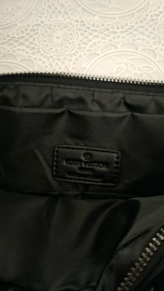 Tracolla Louis Vuitton Uomo Nera