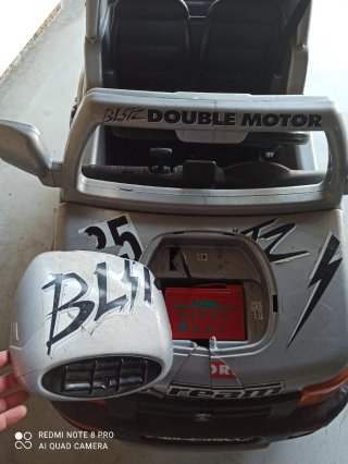 Coche eléctrico infantil BLA