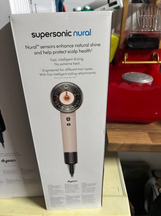 Scatola Dyson Supersonic Nural