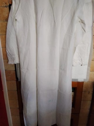 Camicia da notte in puro lino modello classico