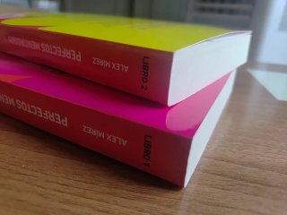 Mentiras y secretos / Lies and Secrets