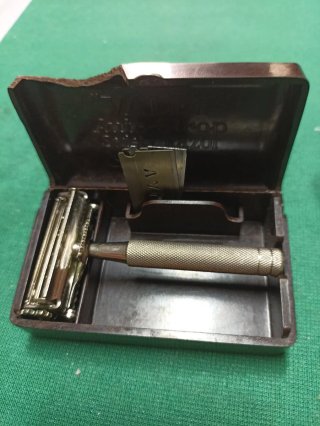 Rasoio Valet Auto Stro con custodia