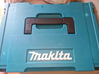 Kit Utensili Makita: Trapano, Smerigliatrice, Chiave
