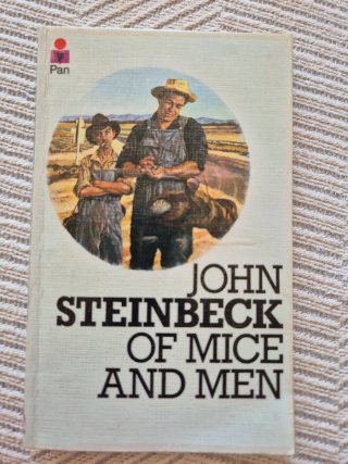 Novela Of Mice and Men John Steinbeck
