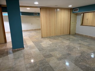 Local en alquiler/venta en Calle Cerón