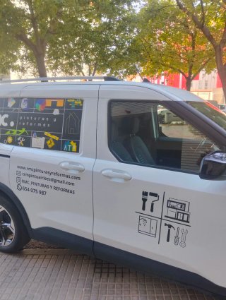 Ford Transit Courier 2024