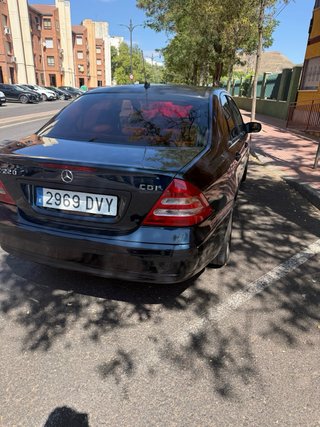 Mercedes-Benz C200 2001